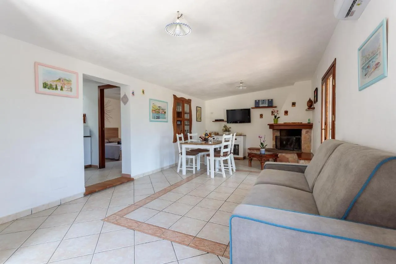 Tiria House Bosa - Casa Vacanze إيطاليا