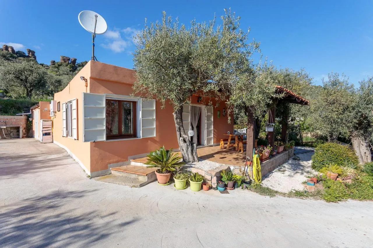 Сasa de vacaciones Tiria House Bosa - Casa Vacanze Italia